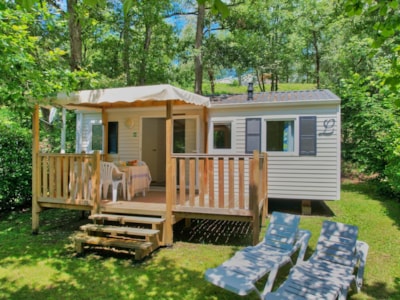 Comfort Mobile Home - 2 bedrooms - TV - Semi-covered wooden deck - 28m² — 1