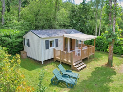 Comfort Mobile Home - 2 bedrooms - TV - Semi-covered wooden deck - 315 sq ft — 1