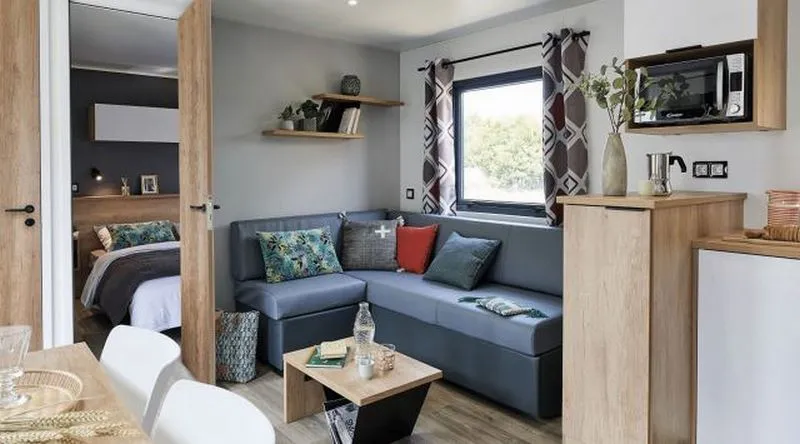 Cottage 4 Places Premium · 2 Chambres, 2 Sde, 2 Wc, Clim, Lave-Vaisselle, Tv, Terrasse Xl · 32M²