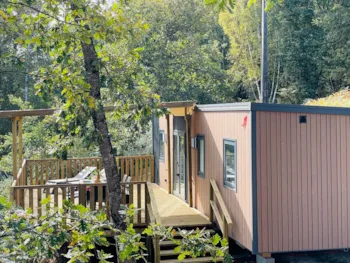 Accommodation - Premium Cottage For 4 People · 2 Bedrooms, 2 Shower Rooms, 2 Toilets, Air Conditioning, Dishwasher, - Camping APV La Pélonie