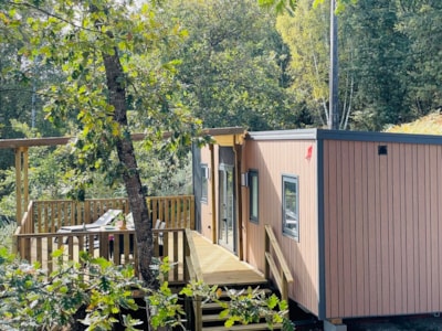 Premium Cottage - 2 bedrooms - 2 shower rooms - 2 toilets - Air conditioning - Dishwasher - TV - XL terrace - 32m² — 1