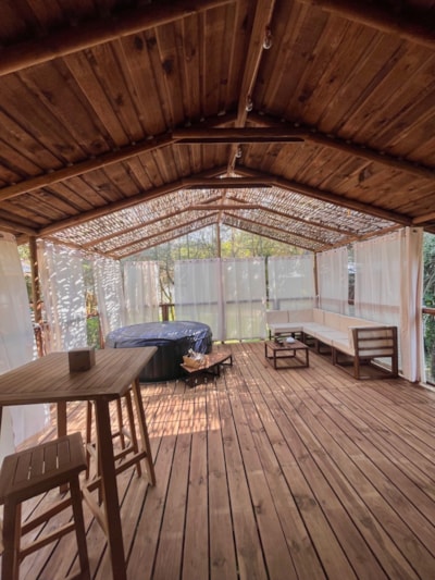 Cabane Premium 28m² - 1 bedroom (king size bed) + Jacuzzi -