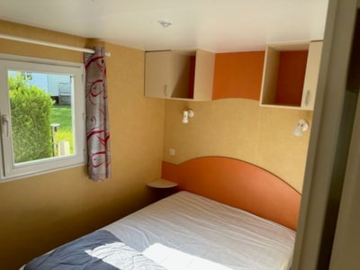 LOUISIANE Mobile Home: 2 bedrooms - Covered terrace - 4 adults + 1 child - Large refrigerator