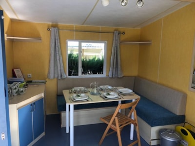 BLUE-BIRD Mobile Home: 2 bedrooms - 2 adults + 3 children - Large refrigerator - Terrace