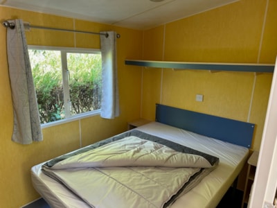 BLUE-BIRD Mobile Home: 2 bedrooms - 2 adults + 3 children - Large refrigerator - Terrace