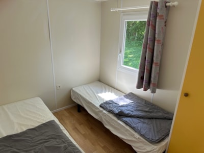 TRIGANO Mobile Home: 2 Bedrooms