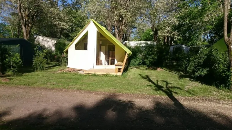 Xxxx Tente Junior Avec Sanitaires 2 Chambres + Terrasse Arrivée Samedi/Mercredi