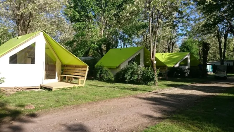 Xxxx Tente Junior Avec Sanitaires 2 Chambres + Terrasse Arrivée Samedi/Mercredi