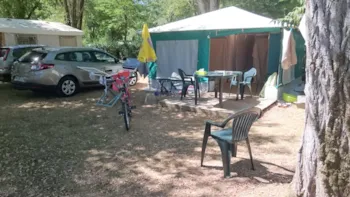 Mietunterkunft - Zeltbungalow - CAMPING Paradis Le Rocher DE LA Granelle