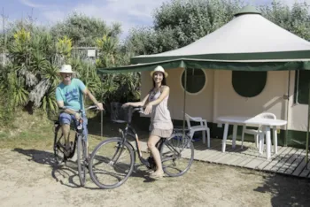 Mietunterkunft - Xxx Tente Pagan Avec Sanitaires 2Ch Arrivée Le Dimanche - CAMPING Paradis Le Rocher DE LA Granelle