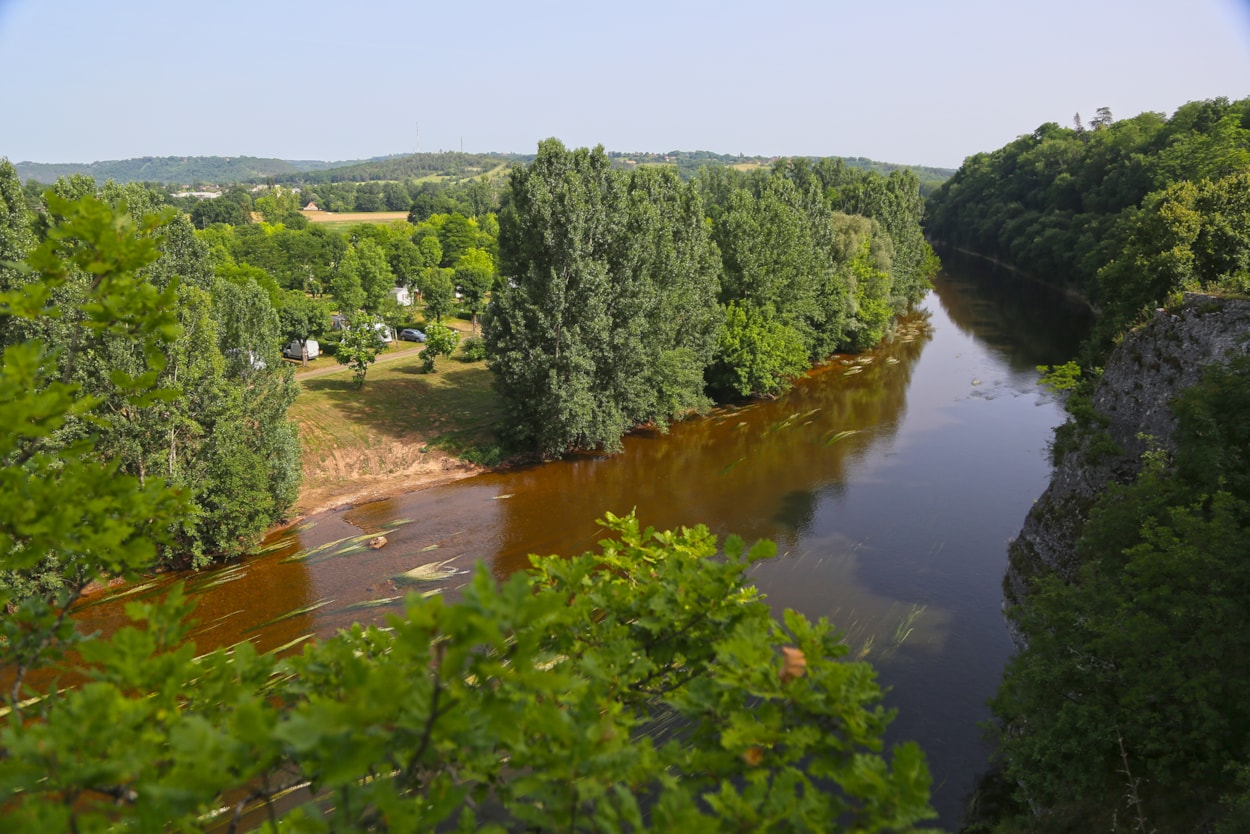 CAMPING Paradis Le Rocher De La Granelle