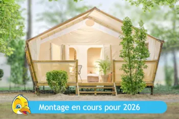 Mietunterkunft - Lodge Maasaï Avec Sanitaire 2 Chambres - CAMPING Paradis Le Rocher DE LA Granelle