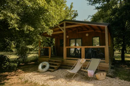 Location - **** Chalet Prémium Grand Confort - 3 Chambres - Animaux Interdits - CAMPING Paradis Le Rocher De La Granelle