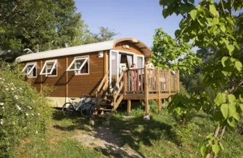 Mietunterkunft - Planwagen - 20 M² - 2 Schlafzimmer - Clico Chic - Camping  la Linotte
