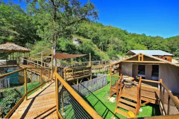 Mietunterkunft - La Pichon Auf Pfählen  - Überdachte Terrasse (Ohne Sanitäranlagen) - Domaine Périgord Vacances