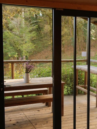 Wooden cabin on stilts “L'Encantada”