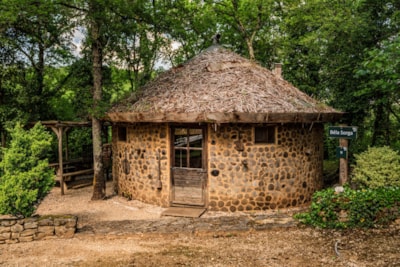 Wooden hut La Terra Negra