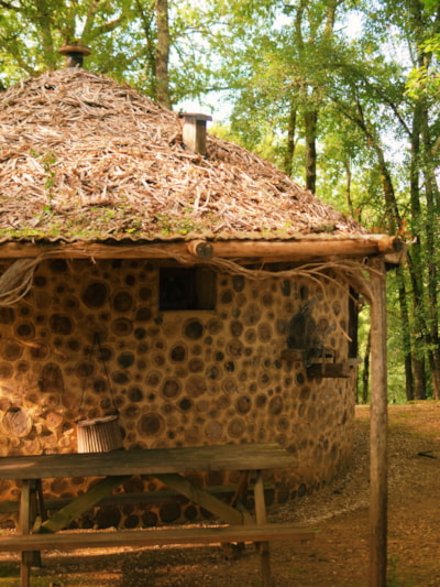 Wooden hut La Terra Negra