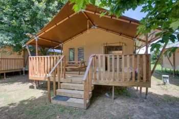 Mietunterkunft - Tente Lodge L'isle 2Ch- Sdb - Le Plein Air des Bories