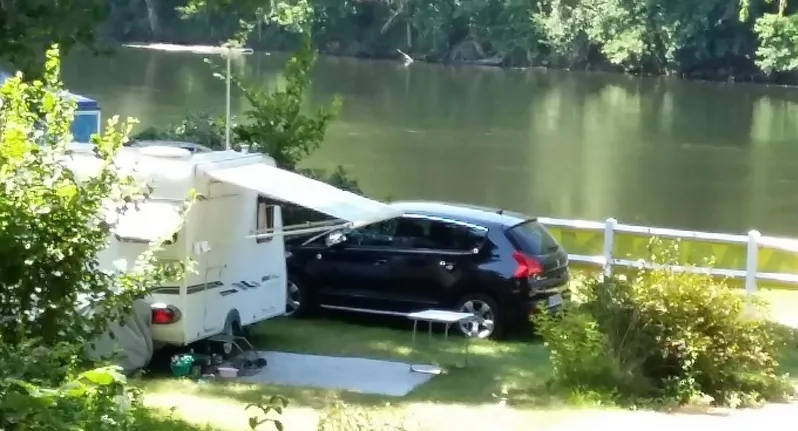 CAMPING LE PONT DE VICQ EN PERIGORD