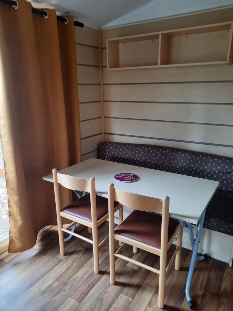 Mobil-Home  1 À 4 Personnes