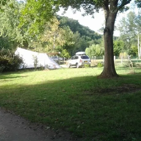 Emplacement - Emplacement Nature (Randonneur Et Cycliste) - CAMPING LE PONT DE VICQ 