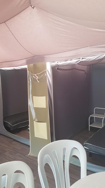 20m² fully equipped canvas bungalow - no sanitary facilities
