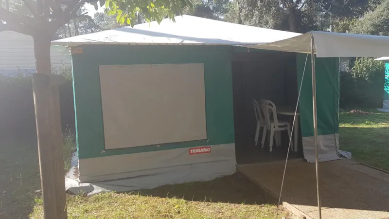 Bungalow Toile 20 M2 Tout Equipe Sans Sanitaires