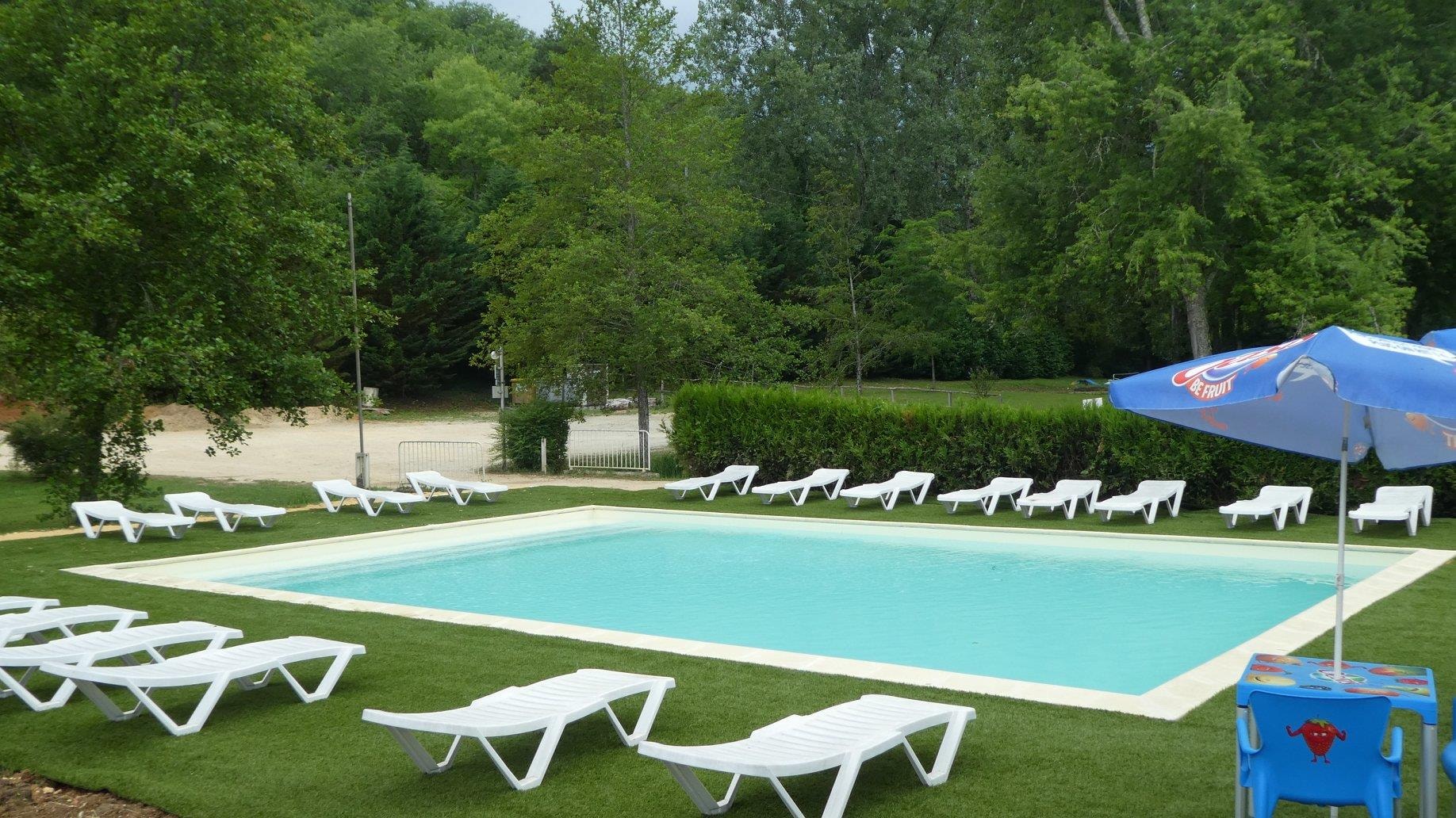 Camping Le Roc de Lavandre — Photo 1