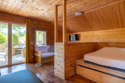 One-room Apartment - 1 Bathroom - 37m² - Large terrace