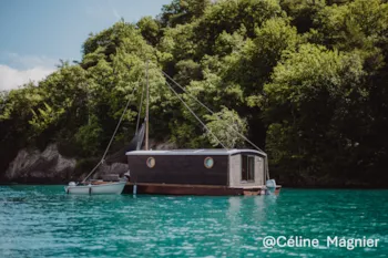 Mietunterkunft - La Toue Cabanée 2 À 5 Personnes - 2 Schlafzimmer - 1 Badezimmer 25M² - Camping Sunêlia, La Presqu'île****
