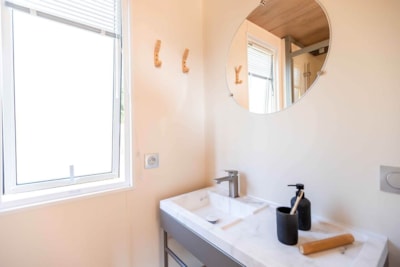 Mobil-home Luxe - 2 bedrooms and 2 bathrooms
