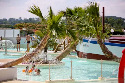 Camping UR-ONEA - Nouvelle-Aquitaine - Image n°2 Camping UR-ONEA - Nouvelle-Aquitaine - Image n°2