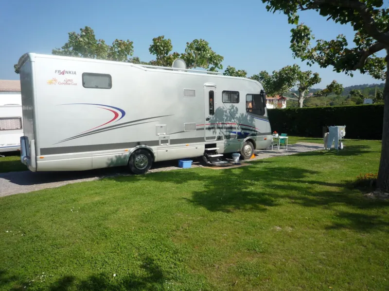 Emplacement Camping Card Acsi