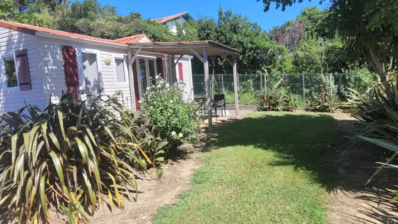 Mobil-Home Flores (4 Adultes Et 1 Enfant De Moins De 16 Ans)