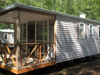 Mietunterkunft - Mobilheim Berggeist - 24 M² / 2 Zimmer - Überdachte Terrasse 10 M² - Camping-Caravaneige l'Iscle de Prelles