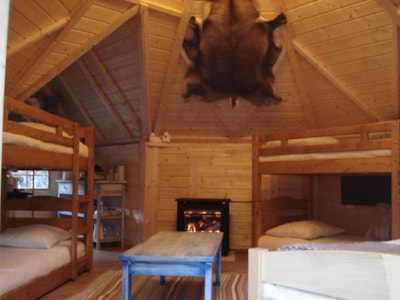 Refuge - Hut spirit - 6 persons - No water or sanitary facilities