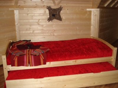 Refuge - Hut spirit - 6 persons - No water or sanitary facilities