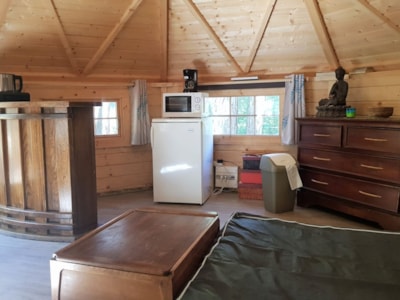 Refuge - Hut spirit - 3 persons - No water or sanitary facilities