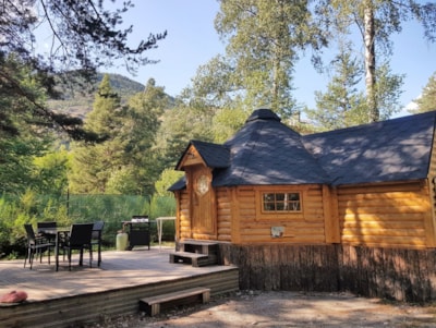 Refuge - Hut spirit - 4 persons - No water or sanitary facilities