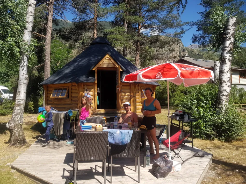 Camping-Caravaneige l'Iscle de Prelles