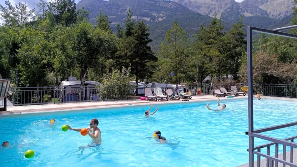 Camping-Caravaneige l'Iscle de Prelles