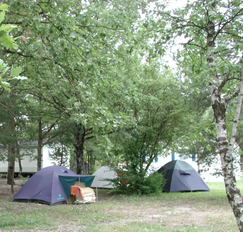Emplacement Camping