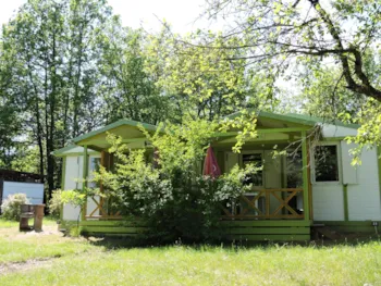 Mietunterkunft - Chalet Hll Trianon - Camping Les Bonnets
