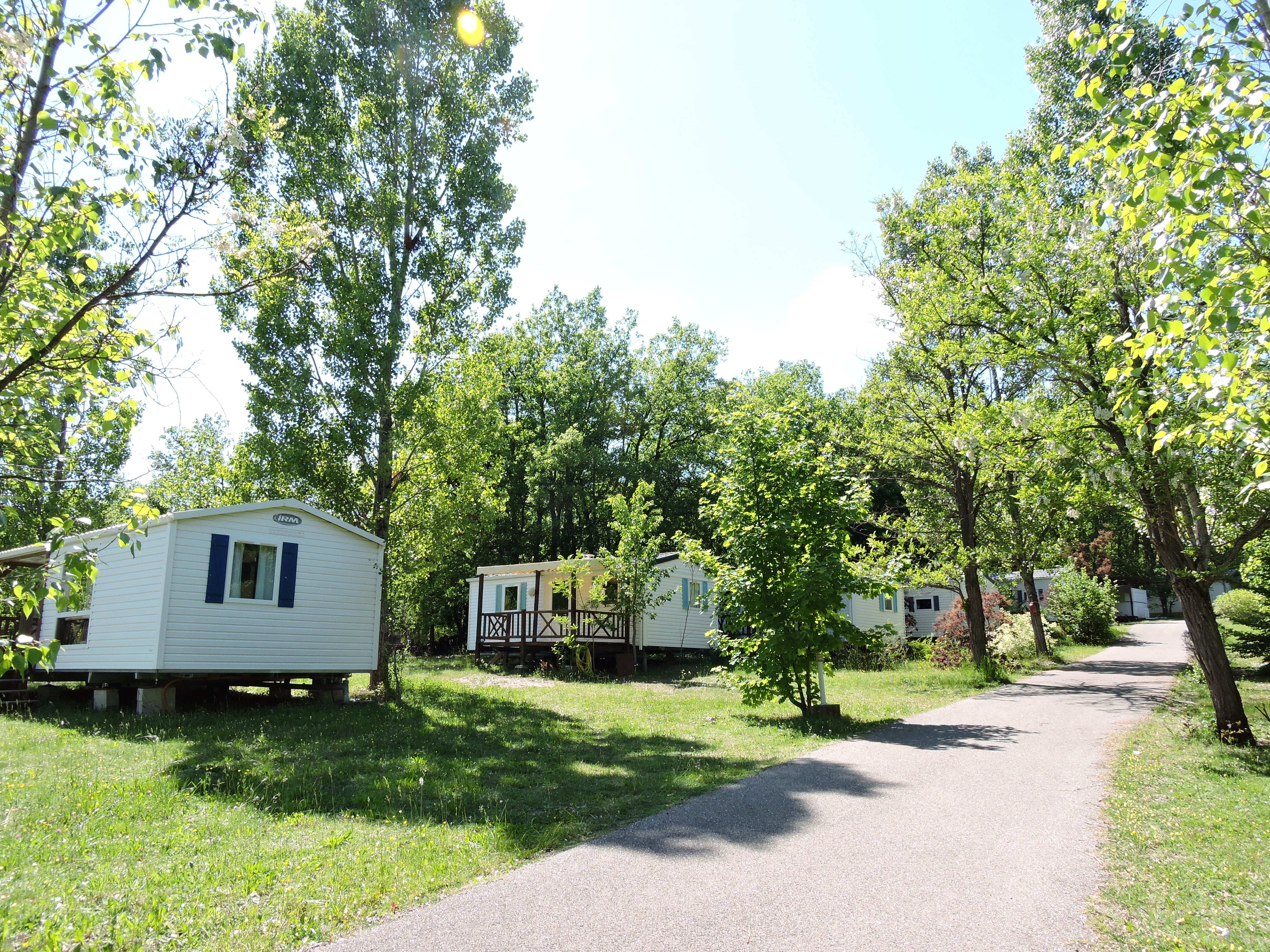Location - Mobil Home Famille 2 Ch - Camping Les Bonnets