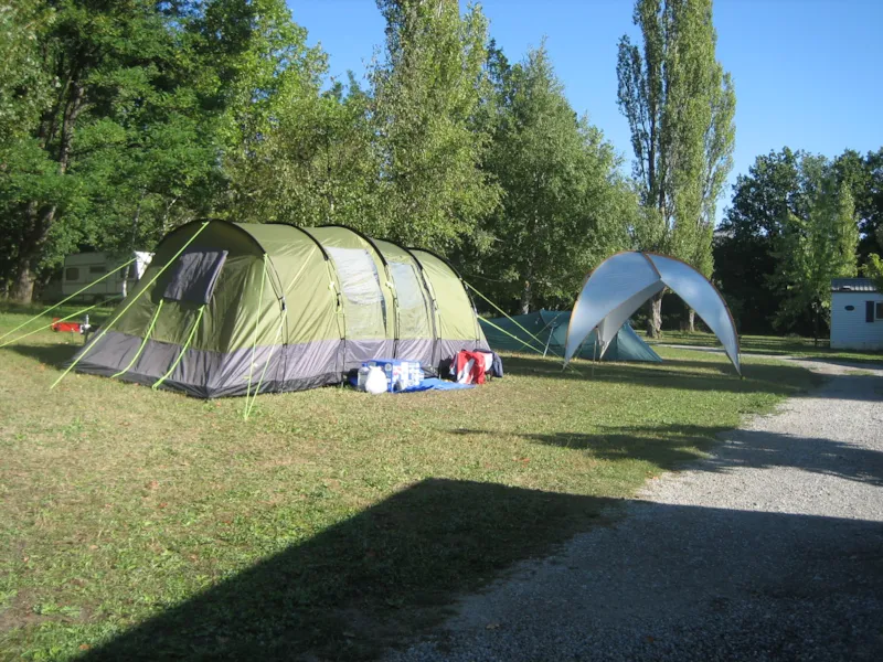 Emplacement Camping