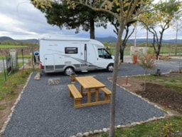 Stellplatz - Campingwagen-Stellplatzpaket - Camping l'Olivier