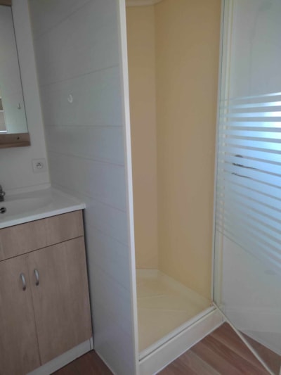 Mobile Homes Grand Confort 2 bedrooms — 9