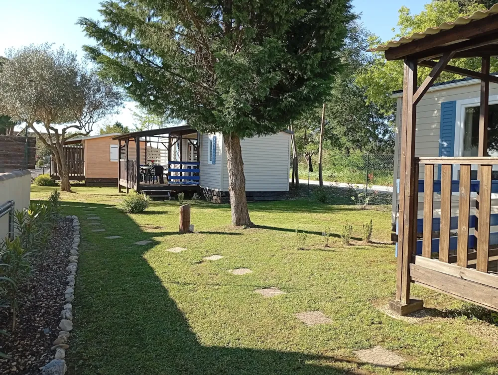 Emplacement - Forfait Emplacement Tente - Camping l'Olivier