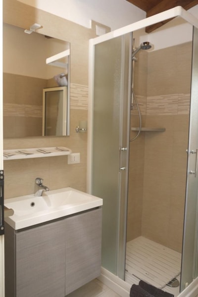 MEDITERRANEA SUITE — 8